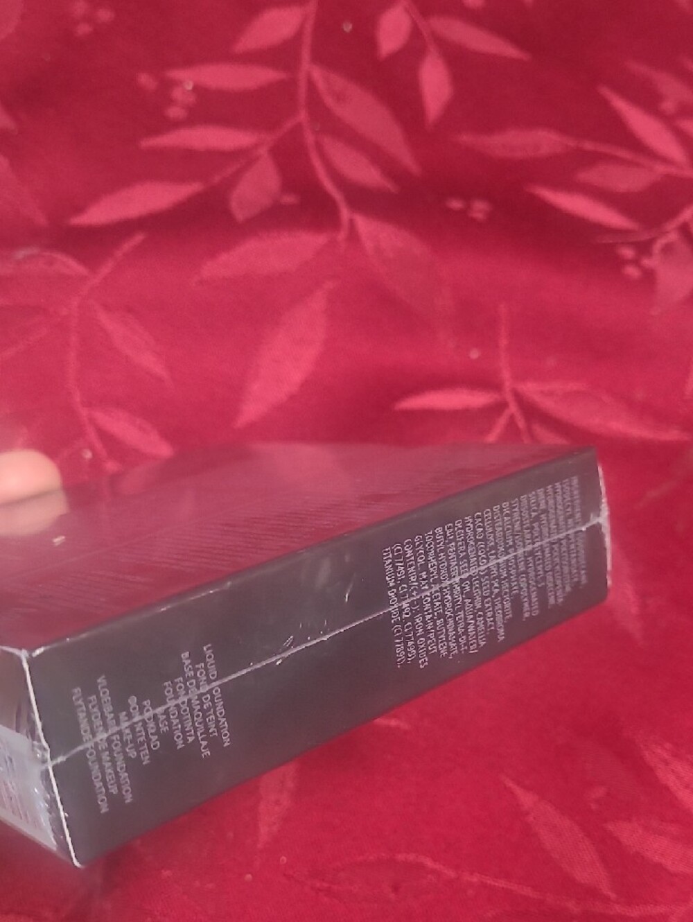 Laura Mercier - Picture 6 of 6